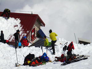 neve_rifugio_franchetti_2015