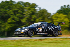 Freddie Hunt in azione con la Maserati GranTurismo in un passaggio molto spettacolare