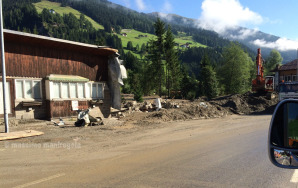 il punto in cui è tracimato il fiume Drava alla vecchia dogana di confine fra Italia e Austria