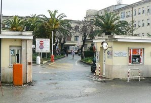 L'entrata dell'Ospedale Colombo di Velletri