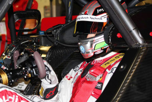 Antonio Giovinazzi nel cockpit dell'Audi Dtm negli ultimi test di Jarez