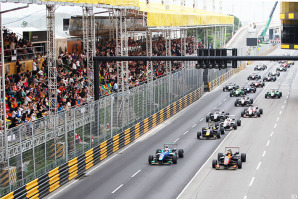 Testa a testa a Macao fra il vincitore Antonio Felix Da Costa e Callum Ilott ©ID