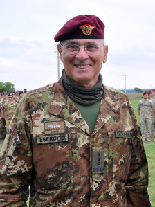 Il generale Marco Bertolini,  già comandante del Comando Operativo di Vertice Interforze  (Coi) e della Brigata Folgore