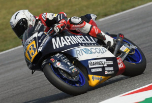 Romano Fenati in sella alla Kalex (la regina della Moto2) del team Marinelli