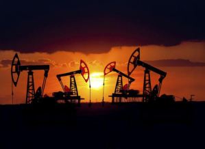 Gli Stati Uniti oltre ad essere il ​​primo produttore mondiale di gas naturale ormai dal 2009, si attesta come il maggiore produttore di petrolio a livello mondiale.